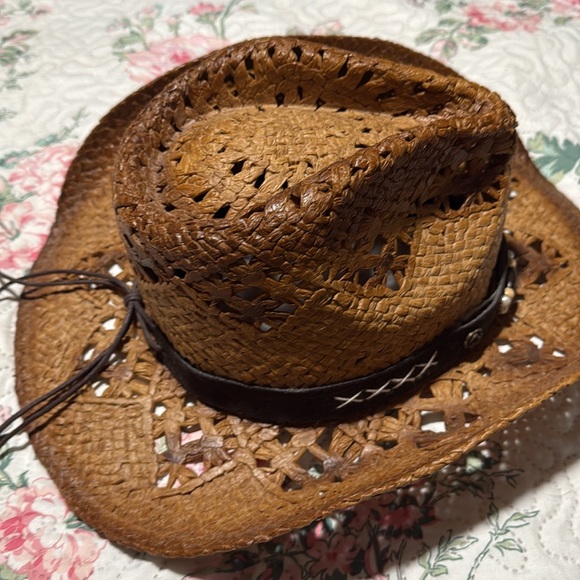 Hat - Picture 7 of 7